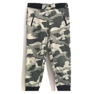 Boys old navy grey camo joggers